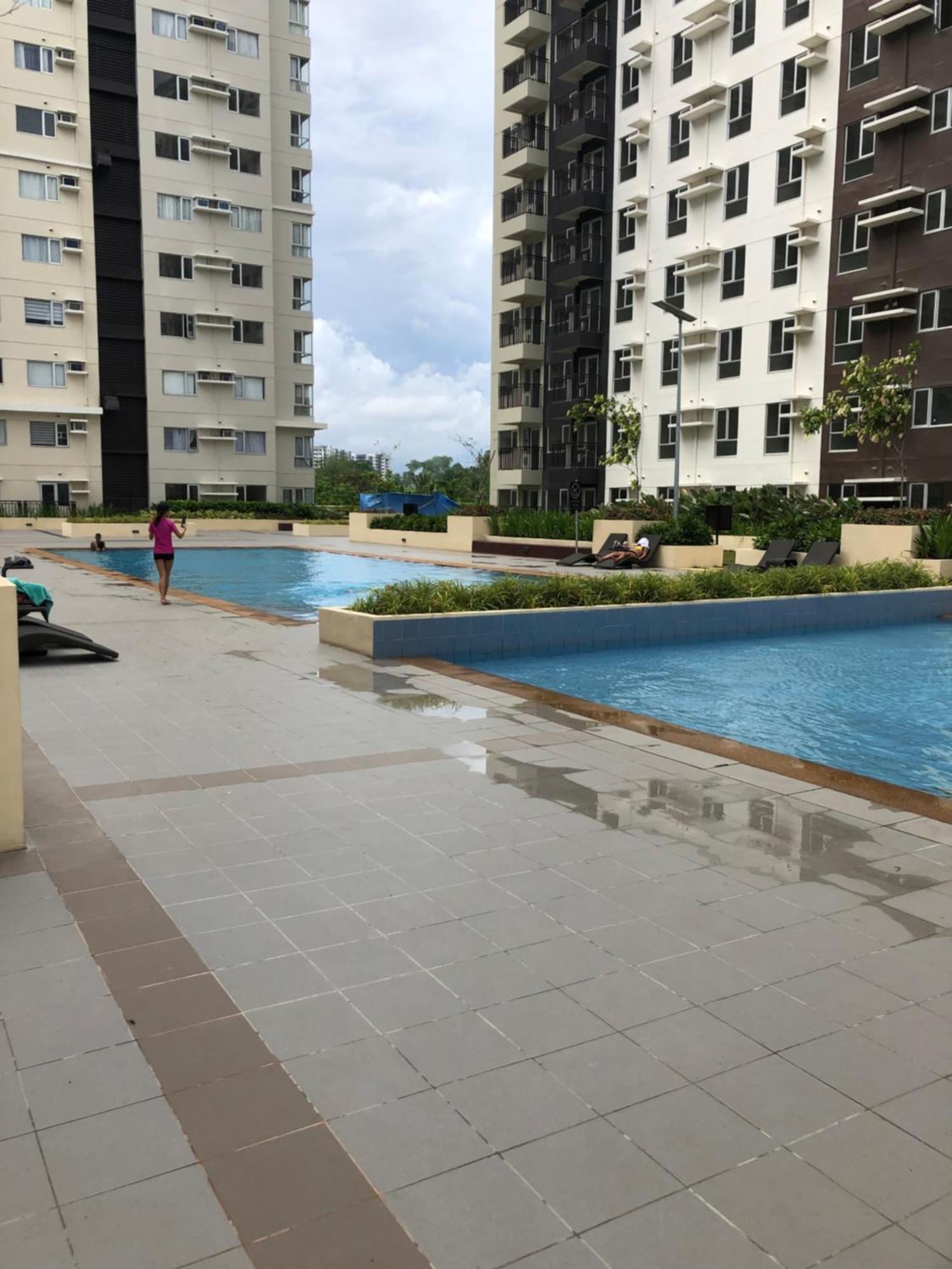 Spacious 2 Bedroom Condo Unit For Rent ايلويلو المظهر الخارجي الصورة